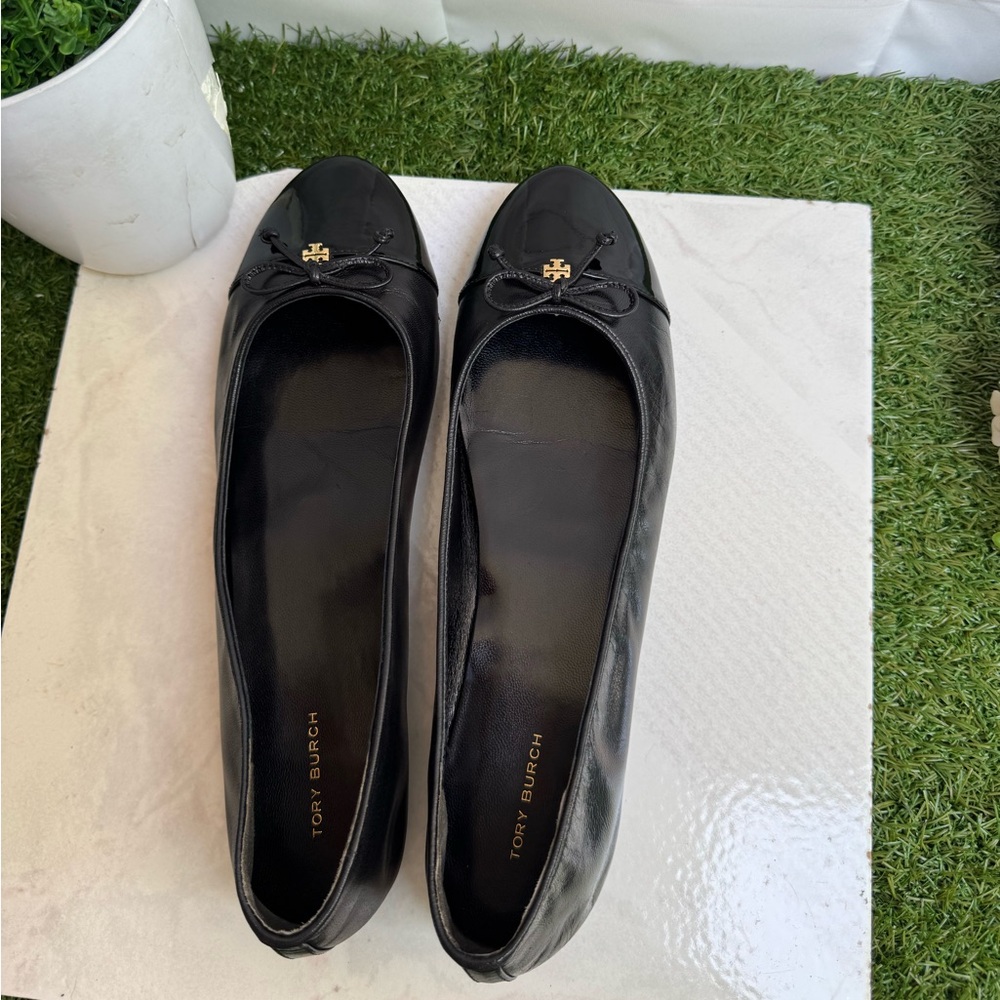 Tory Burch Black Leather Ballet Flats CAP-TOE BALLET size 11 gently used - Picture 13 of 15
